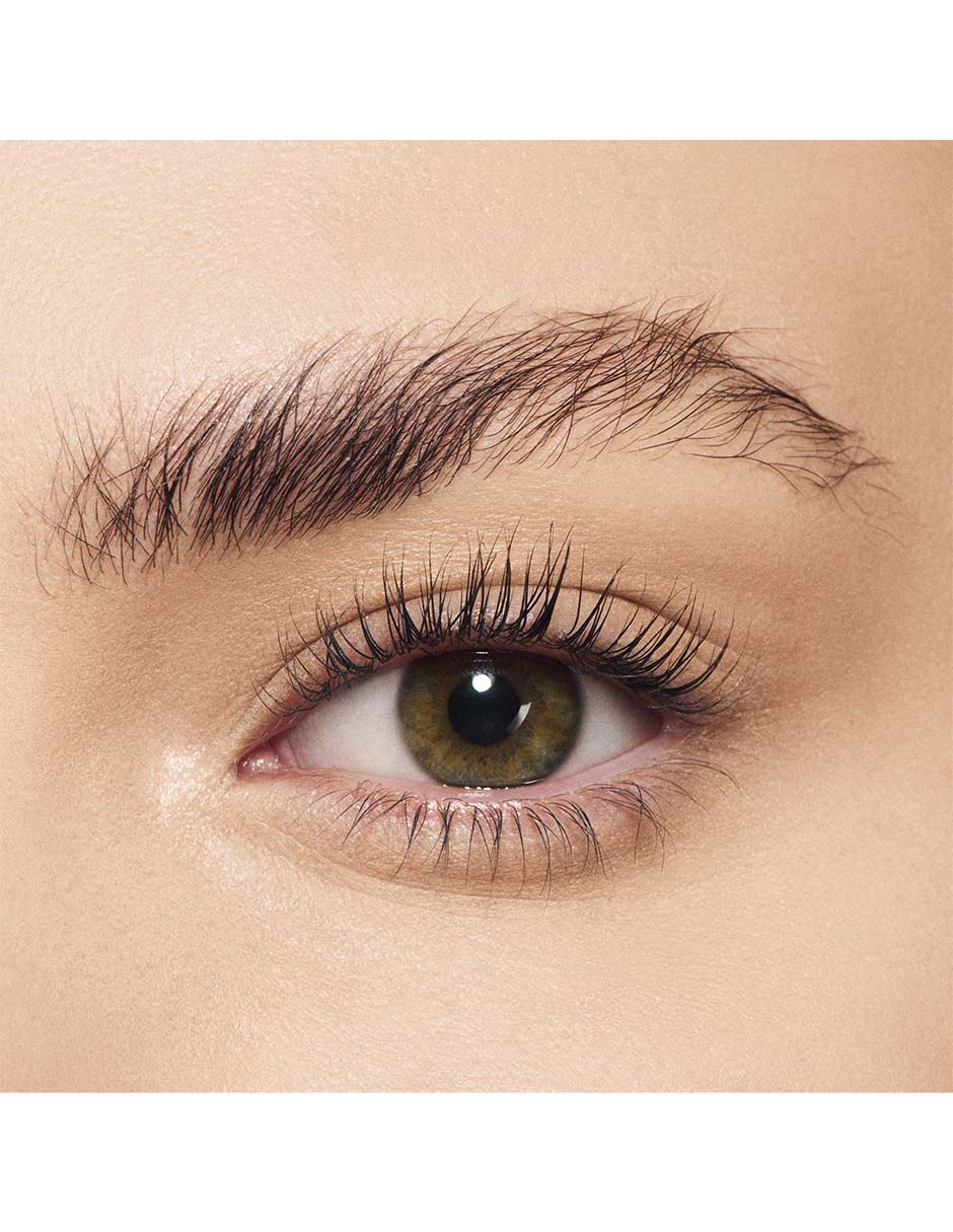 Delineador lápiz para cejas mate 2