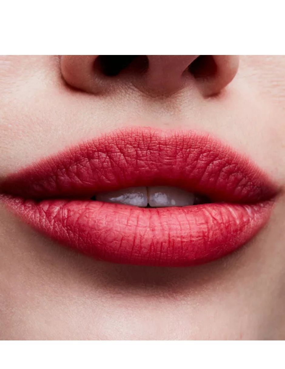 Labial mate mac