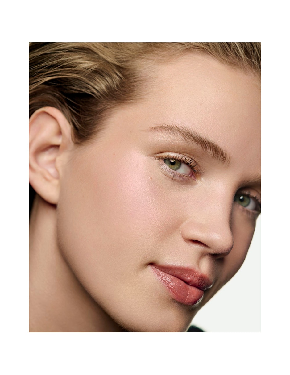 CHANEL LES BEIGES ILLUMINATEUR BELLE MINE